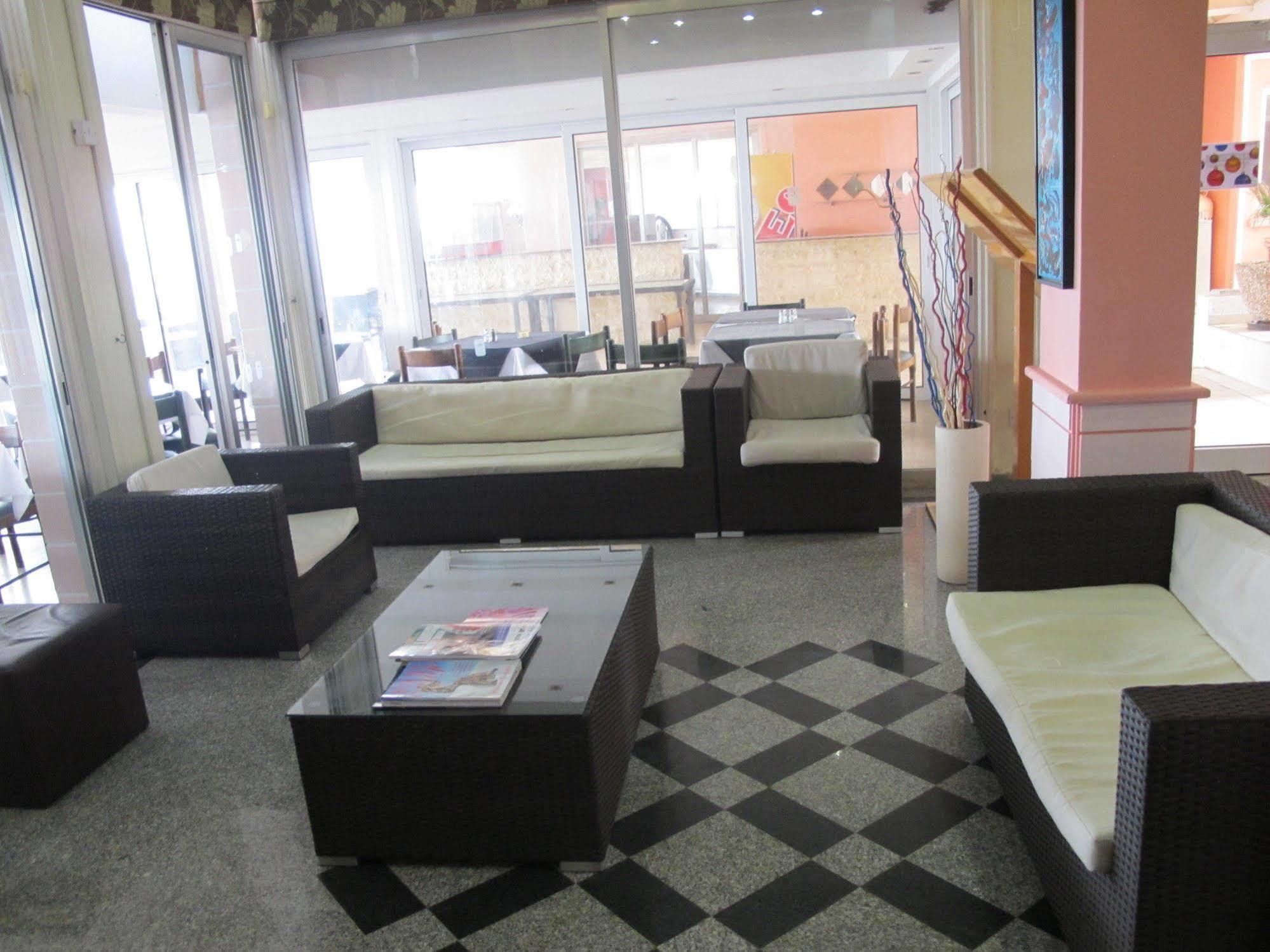 Hotel Flamingo Larnaka